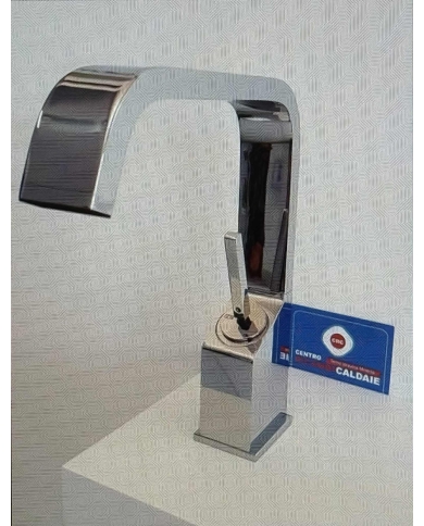 RUBINETTO RETTANGOLO XL